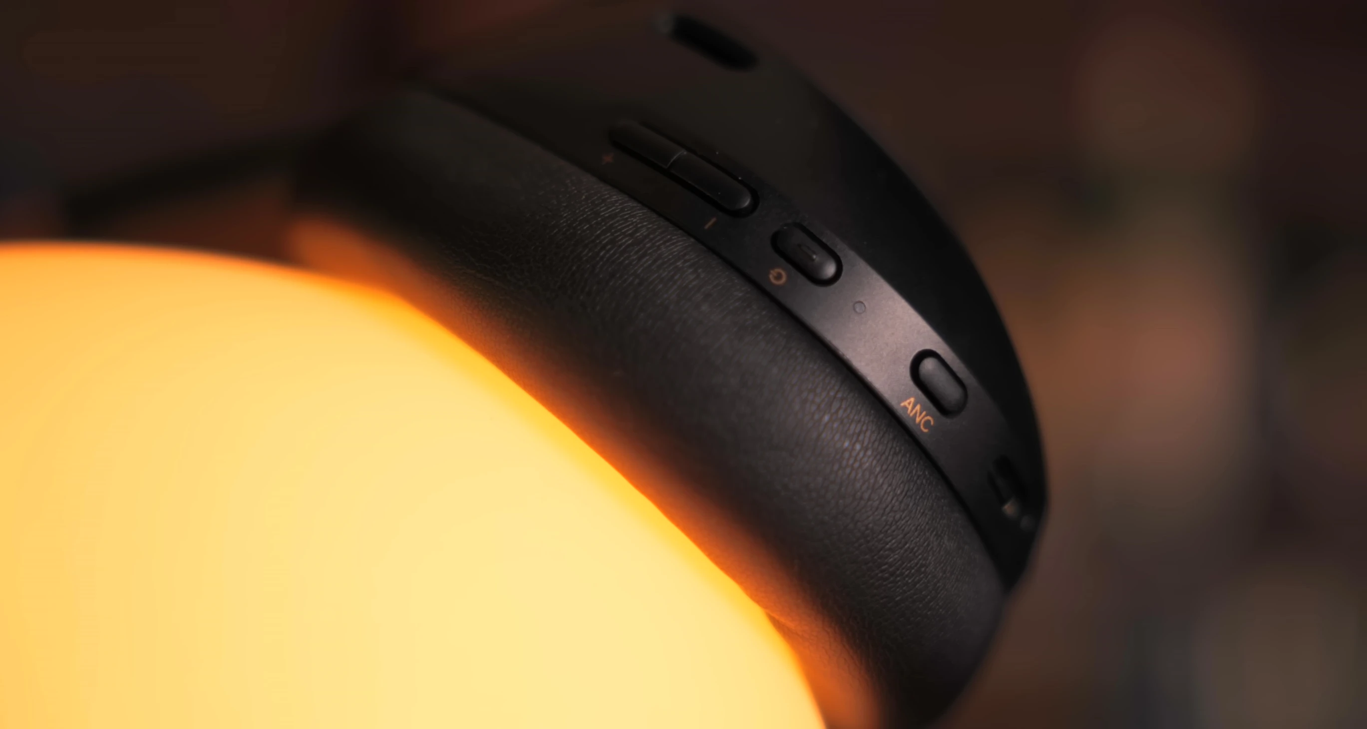 A shot of the physical buttons on the headphones.