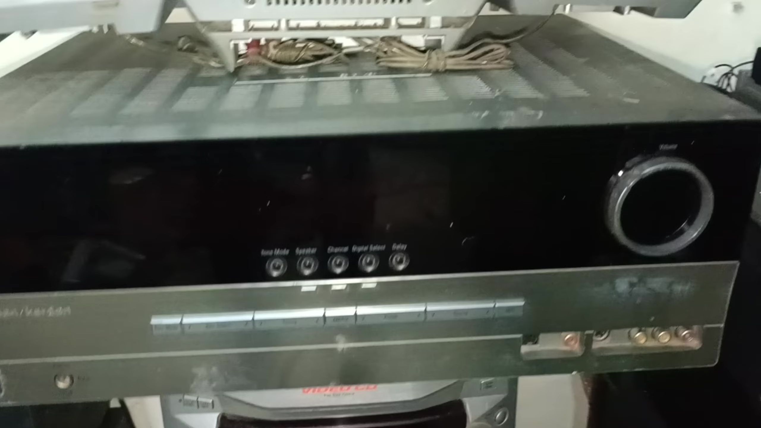 Harman Kardon Amplifier