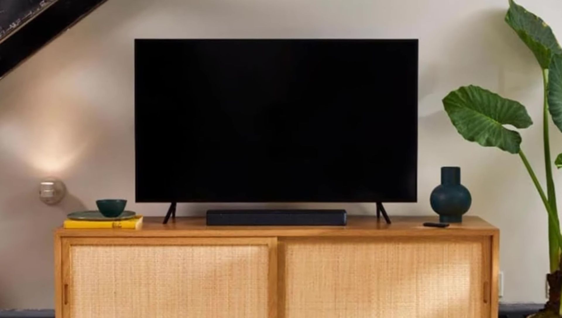 Image highlighting the Bluetooth connectivity option