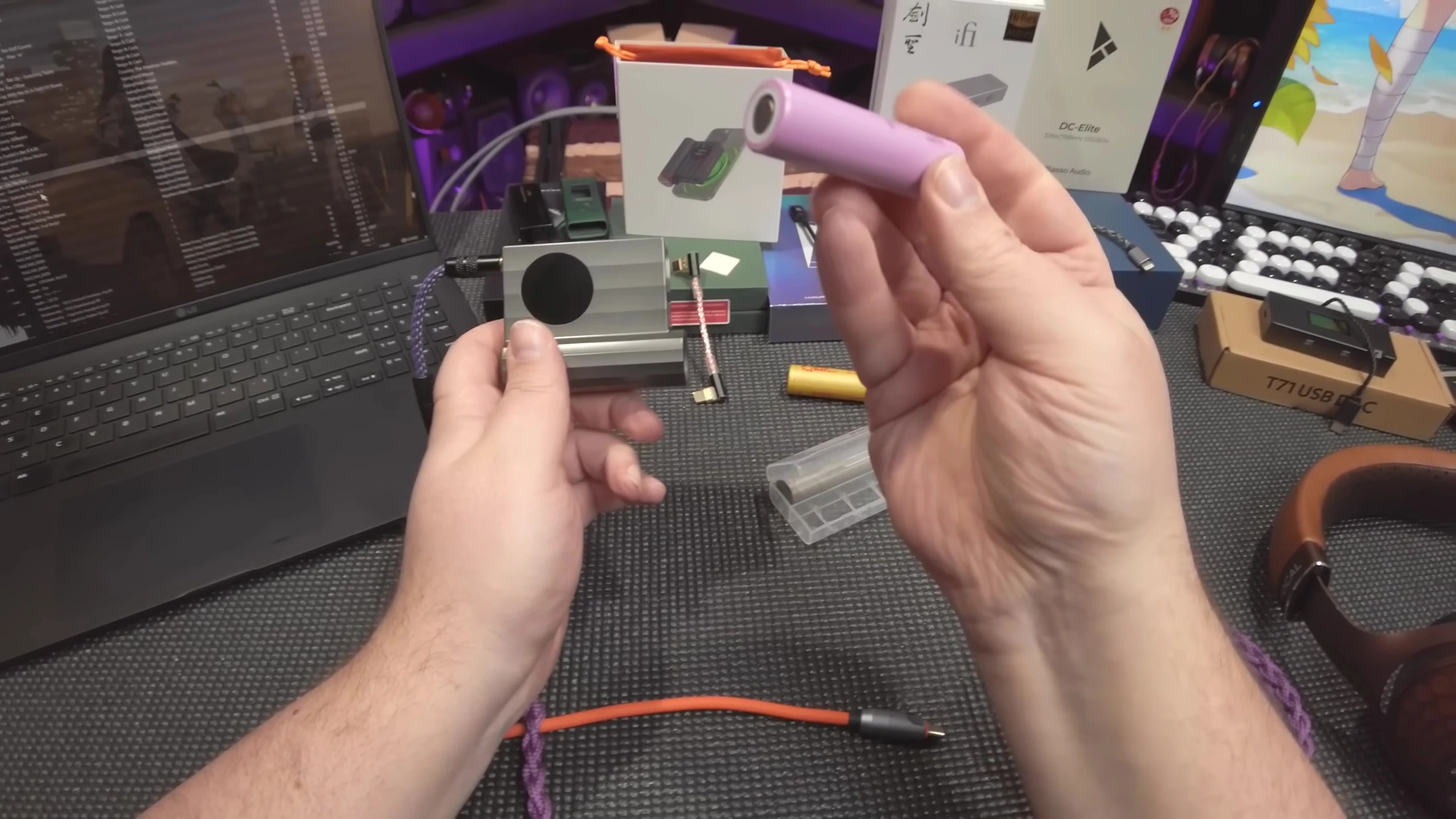 The replaceable battery of the Audirect Atom One
