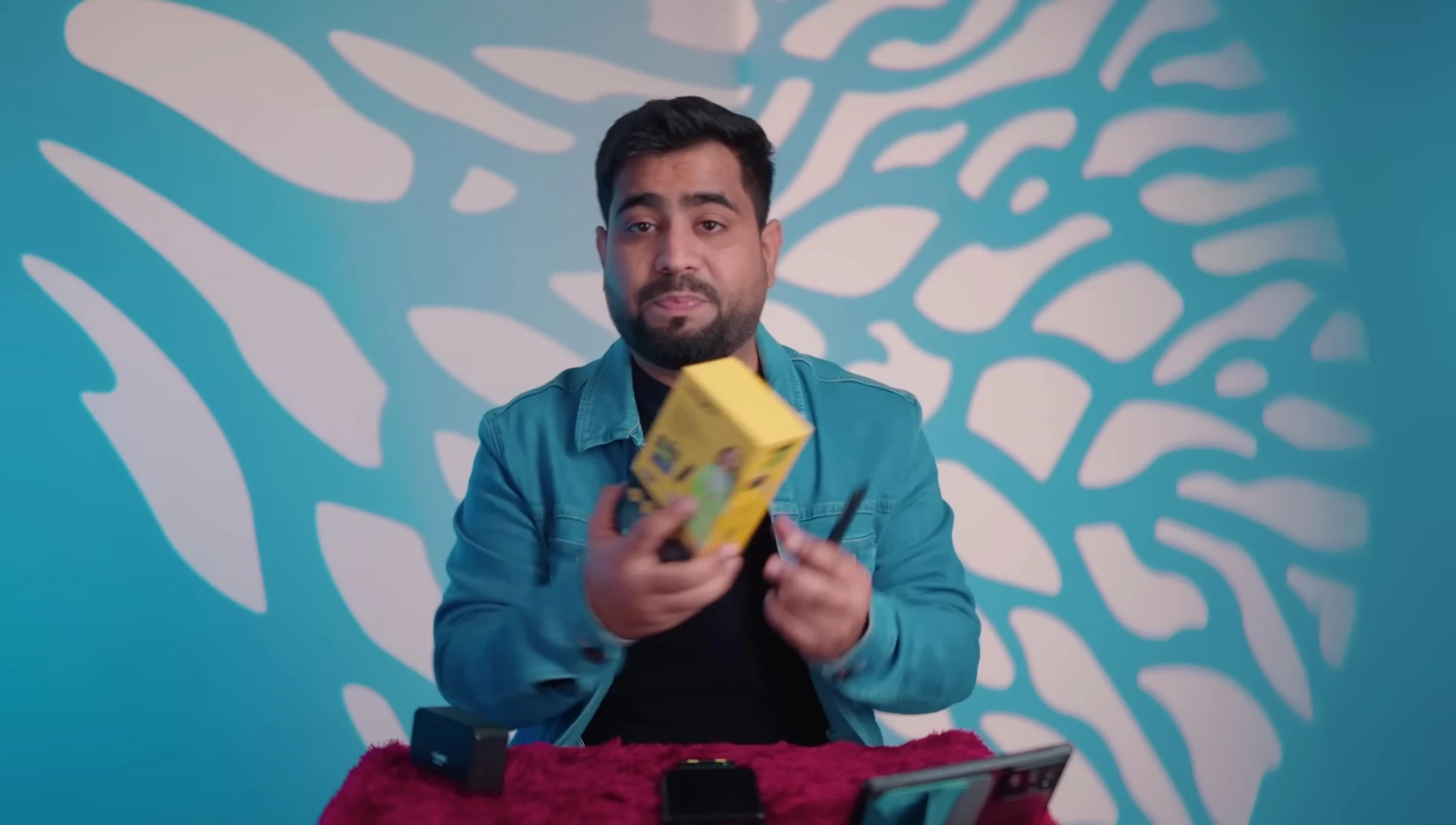 Mention of the price and Janhvi Kapoor's branding.