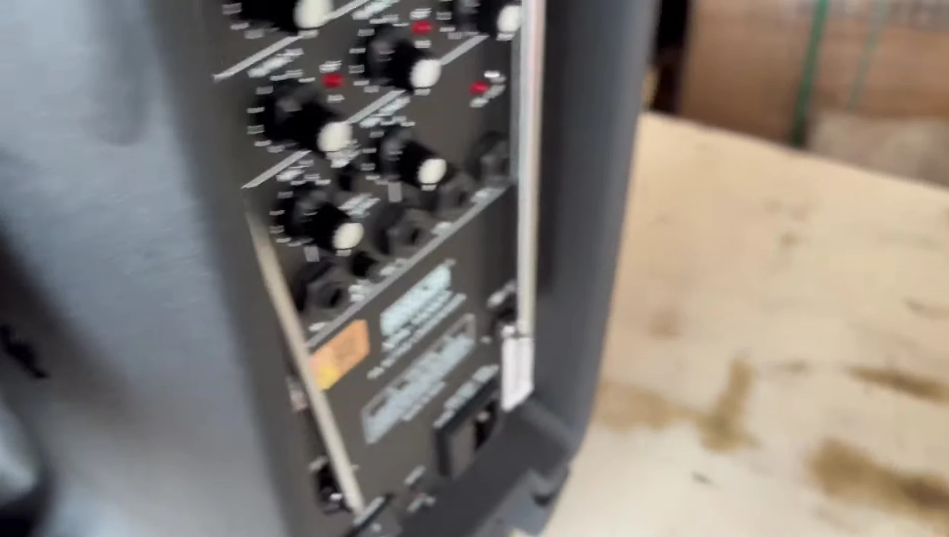 Comparison with the BT 880 660 model.