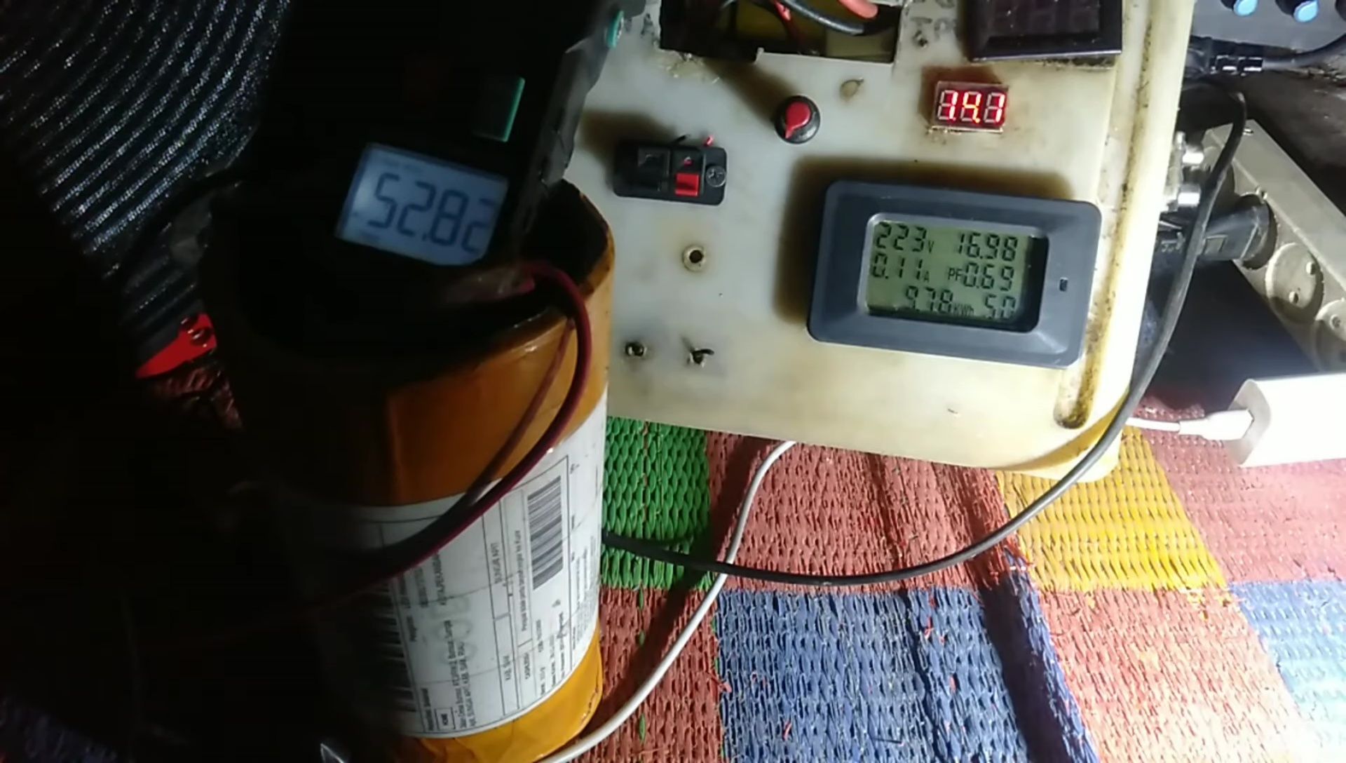 Final shot of the speaker.