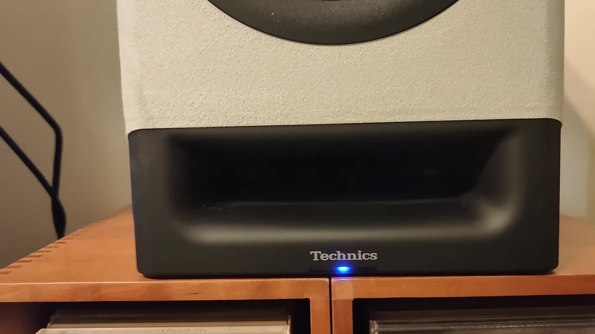 Close-up shot of the Technics SC-CX700 speakers highlighting their design.