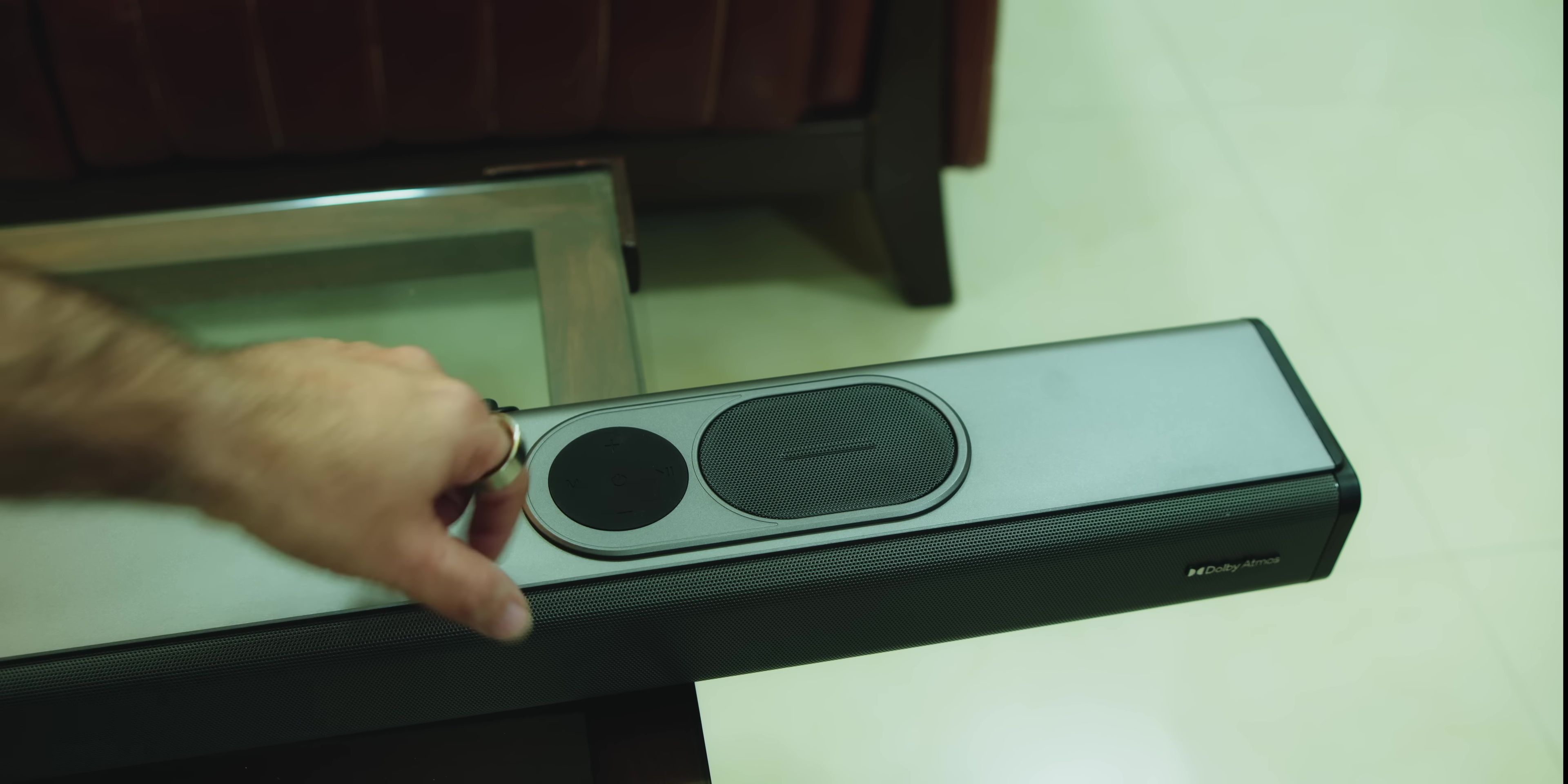 The back of the Soundbar showing connection ports and mounting options.