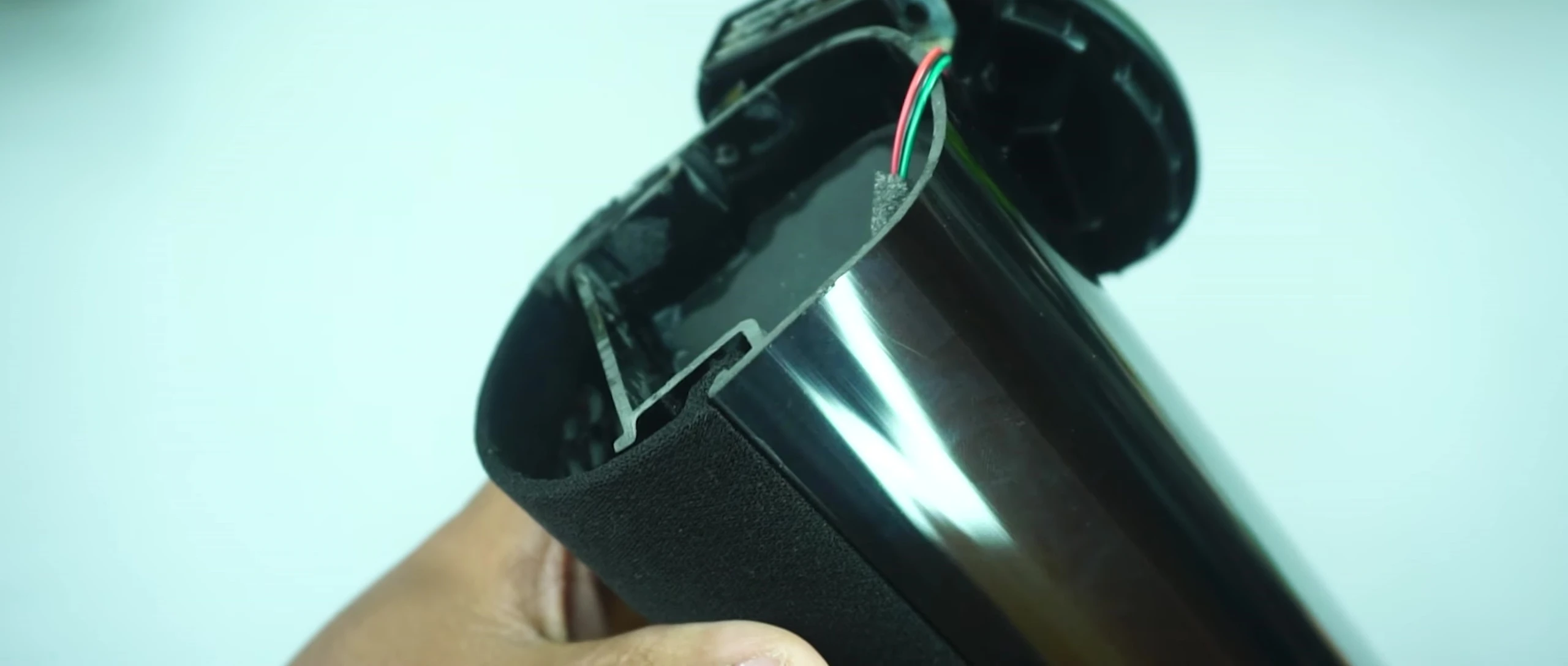 Internal components and sealing