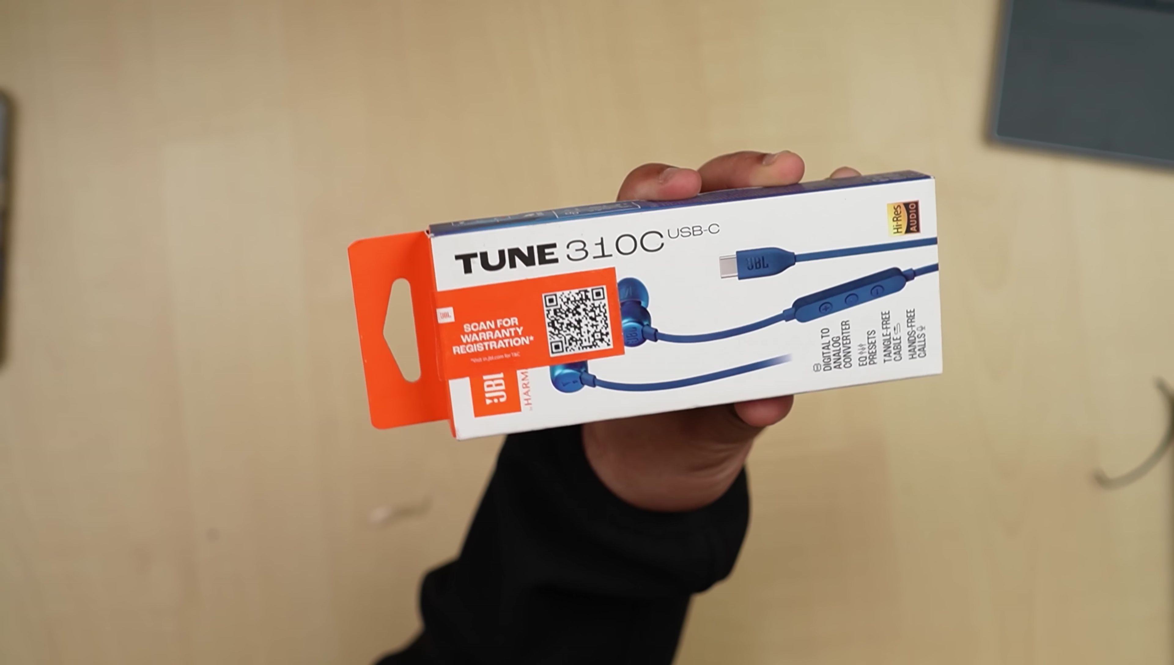 JBL Tune 310 Earphones