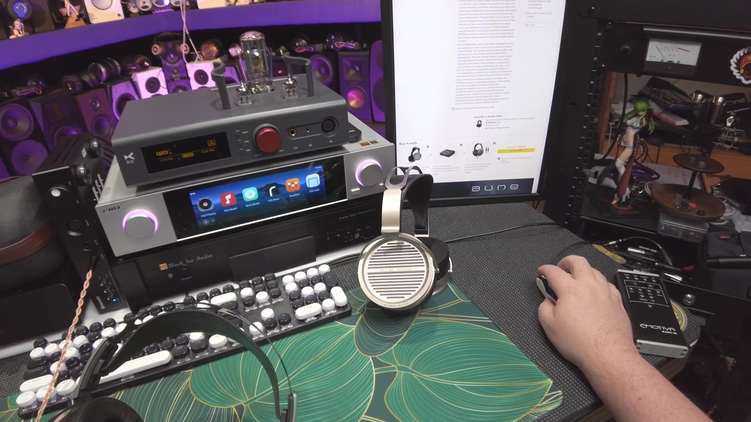 Close-up of the headphone driver