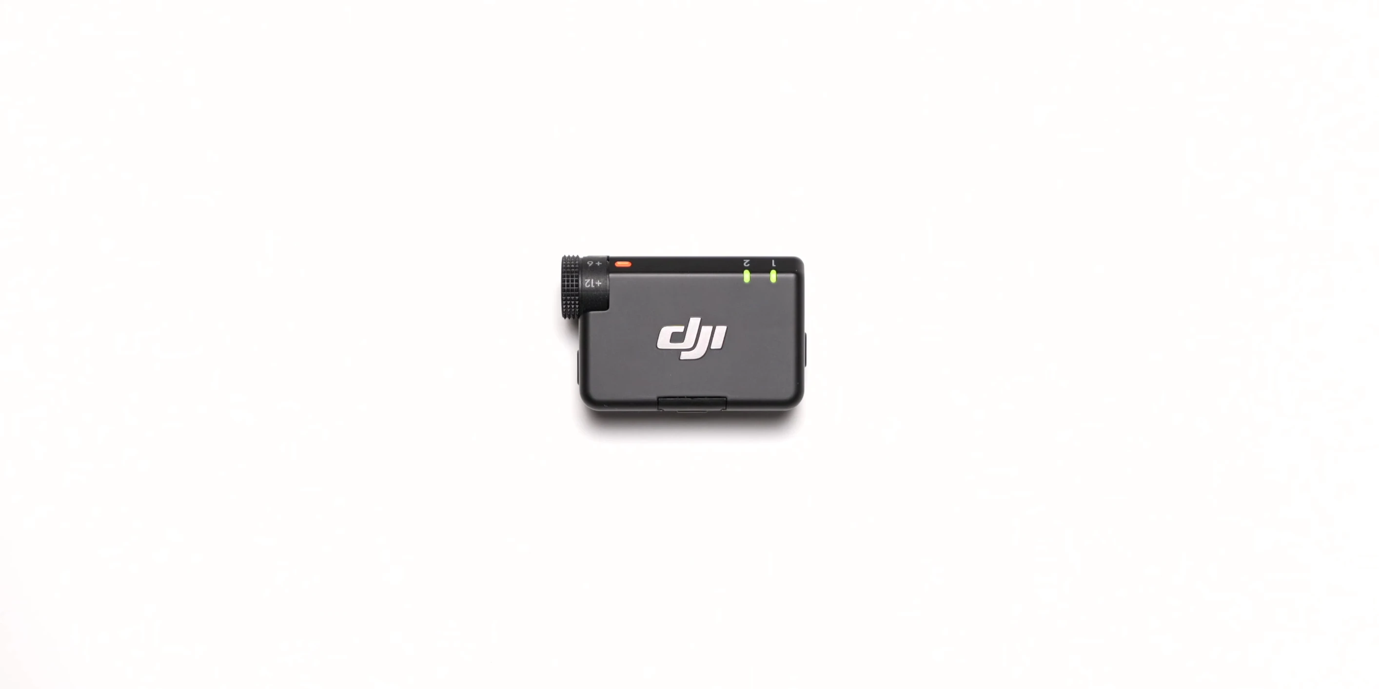 Comparison of DJI Mic Mini receiver size