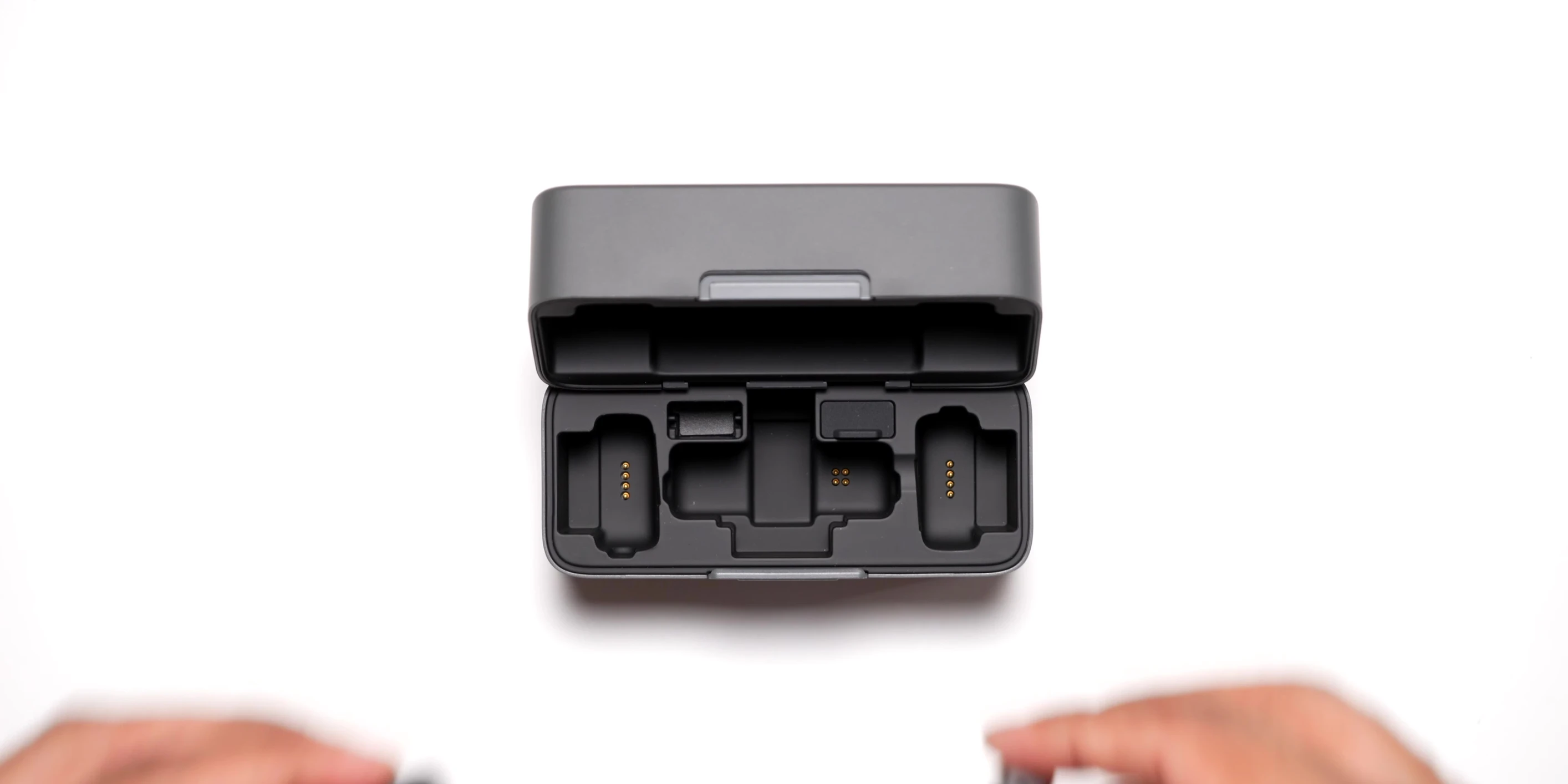 Transmitters and receiver inside the case