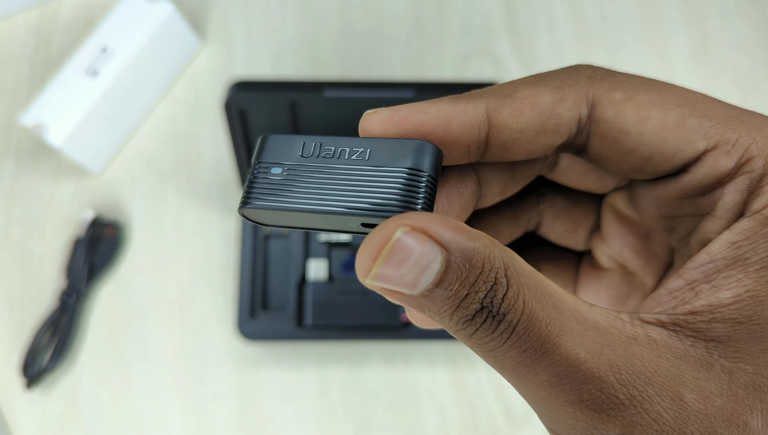 Highlighting the dual transmitters