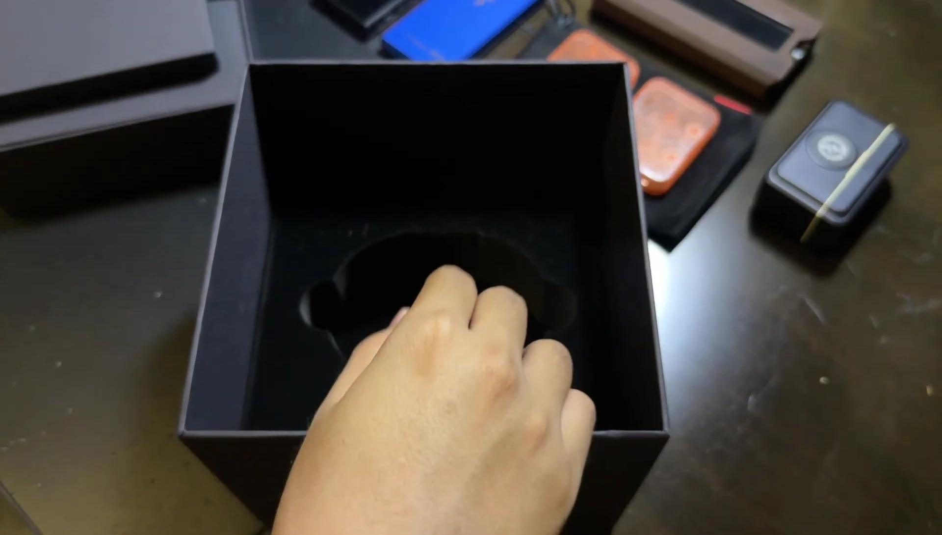 Close-up of the case and ear tips