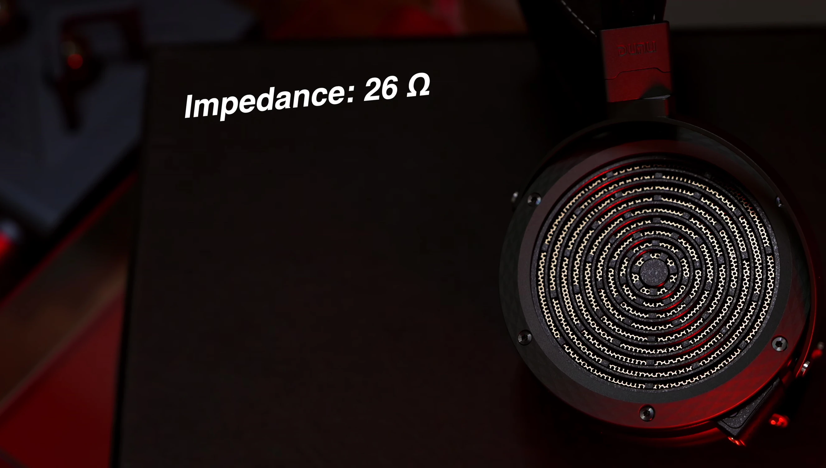 Close-up of the DUNU Arashi headphone specifications.
