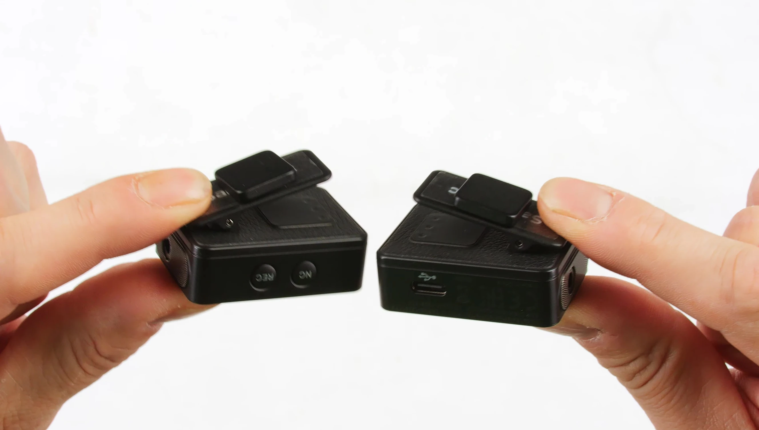 Saramonic Ultra transmitter showcasing the magnet clip