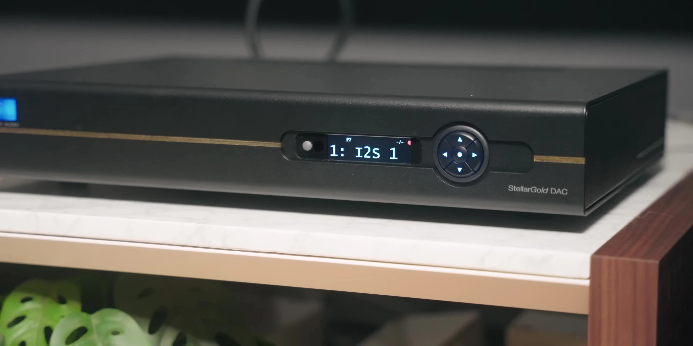Comparison mentioned: PS Audio Gold Stellar DAC