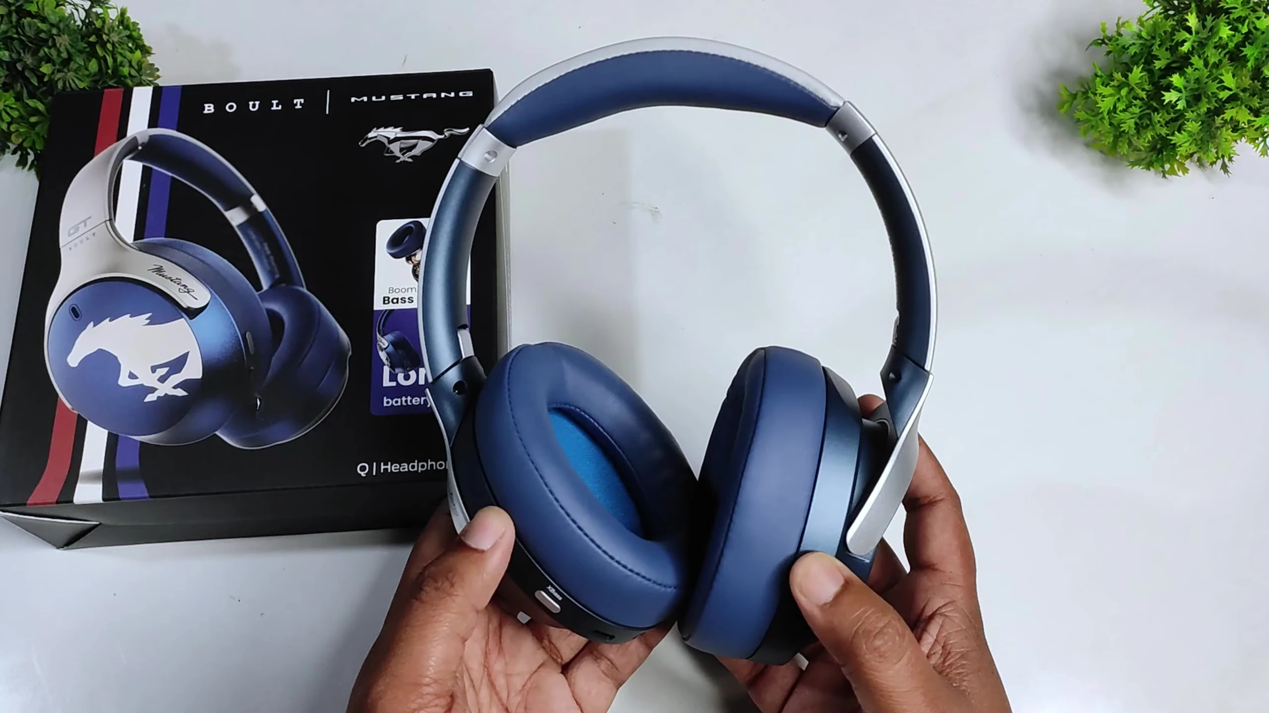 BOULT Mustang Q headphones