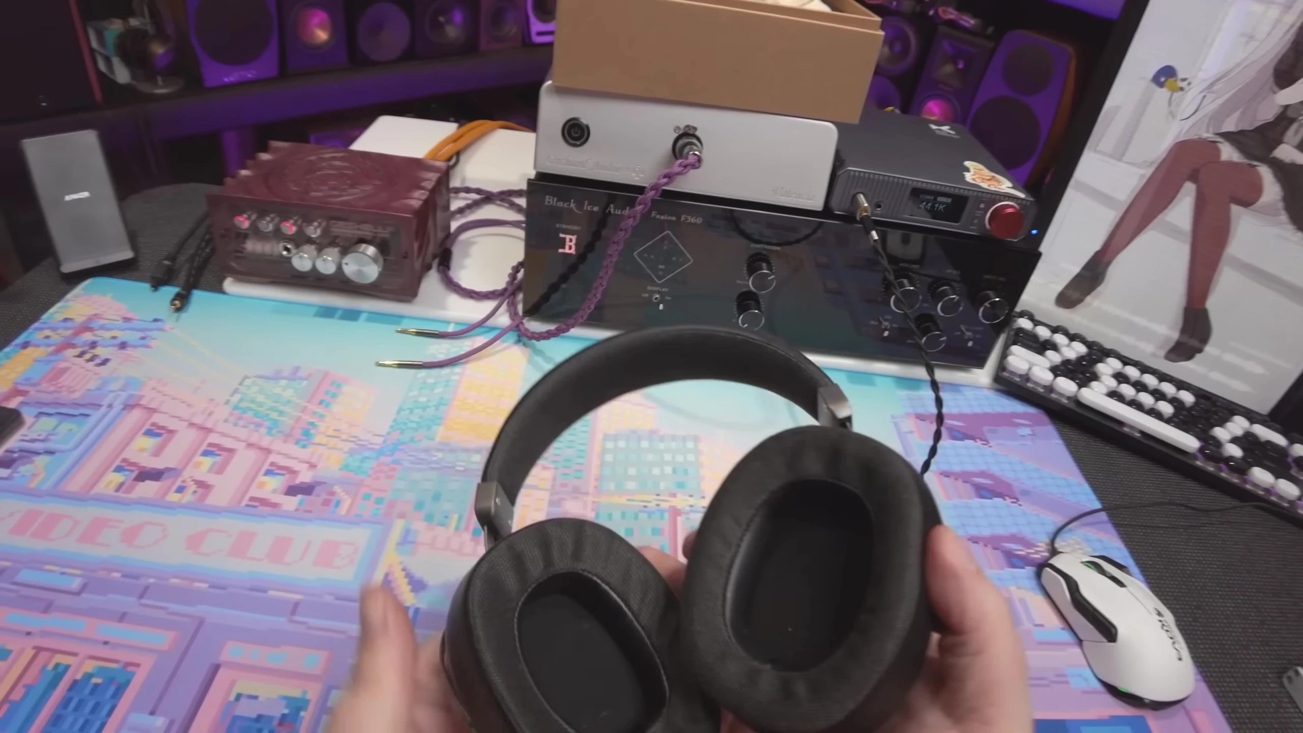 Close-up showcasing the earcup material