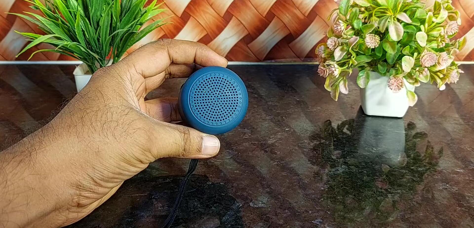 Music Bomb X Mini speaker