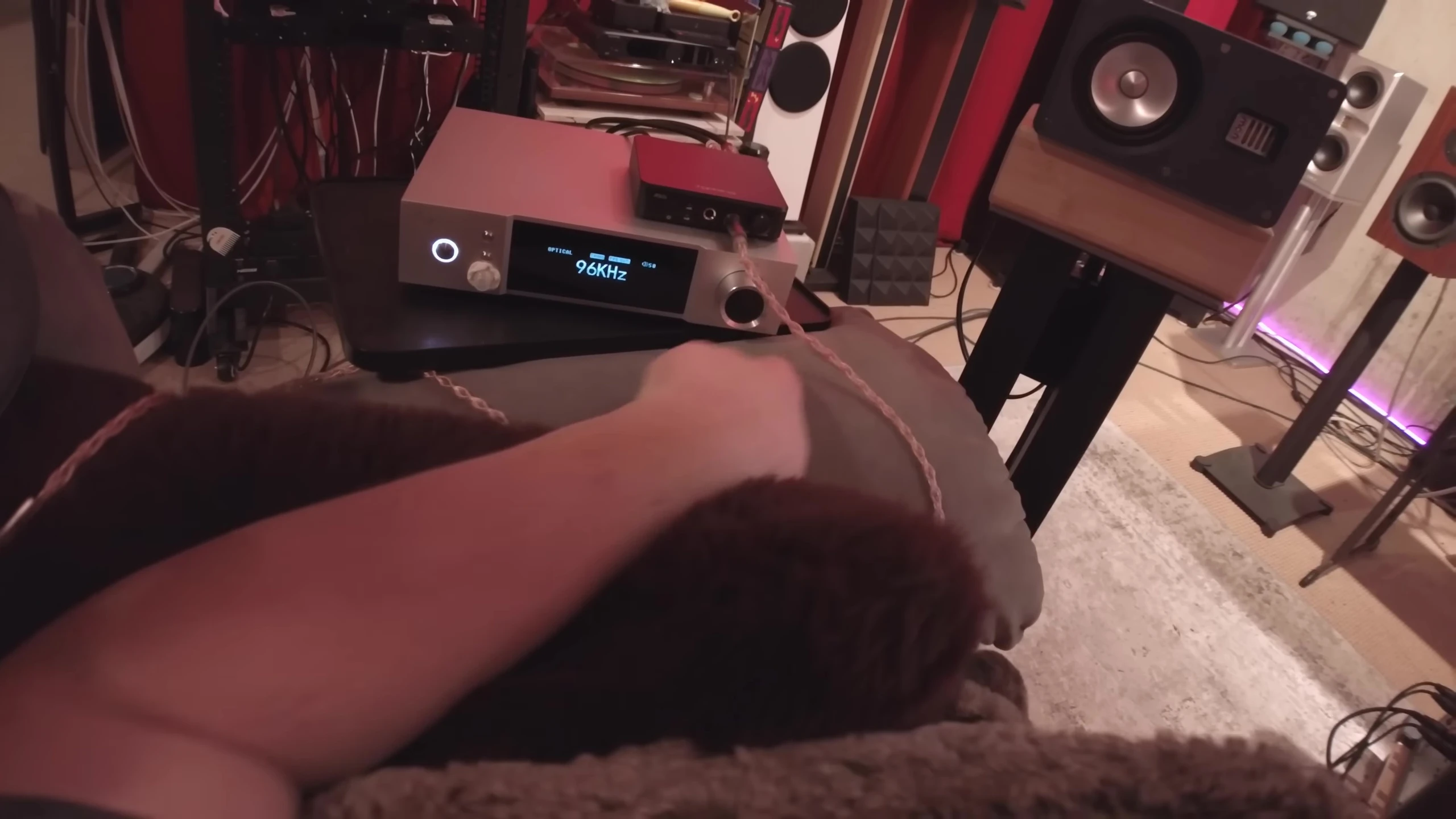 Close-up of the Cayin iDAC8's large volume knob and display.