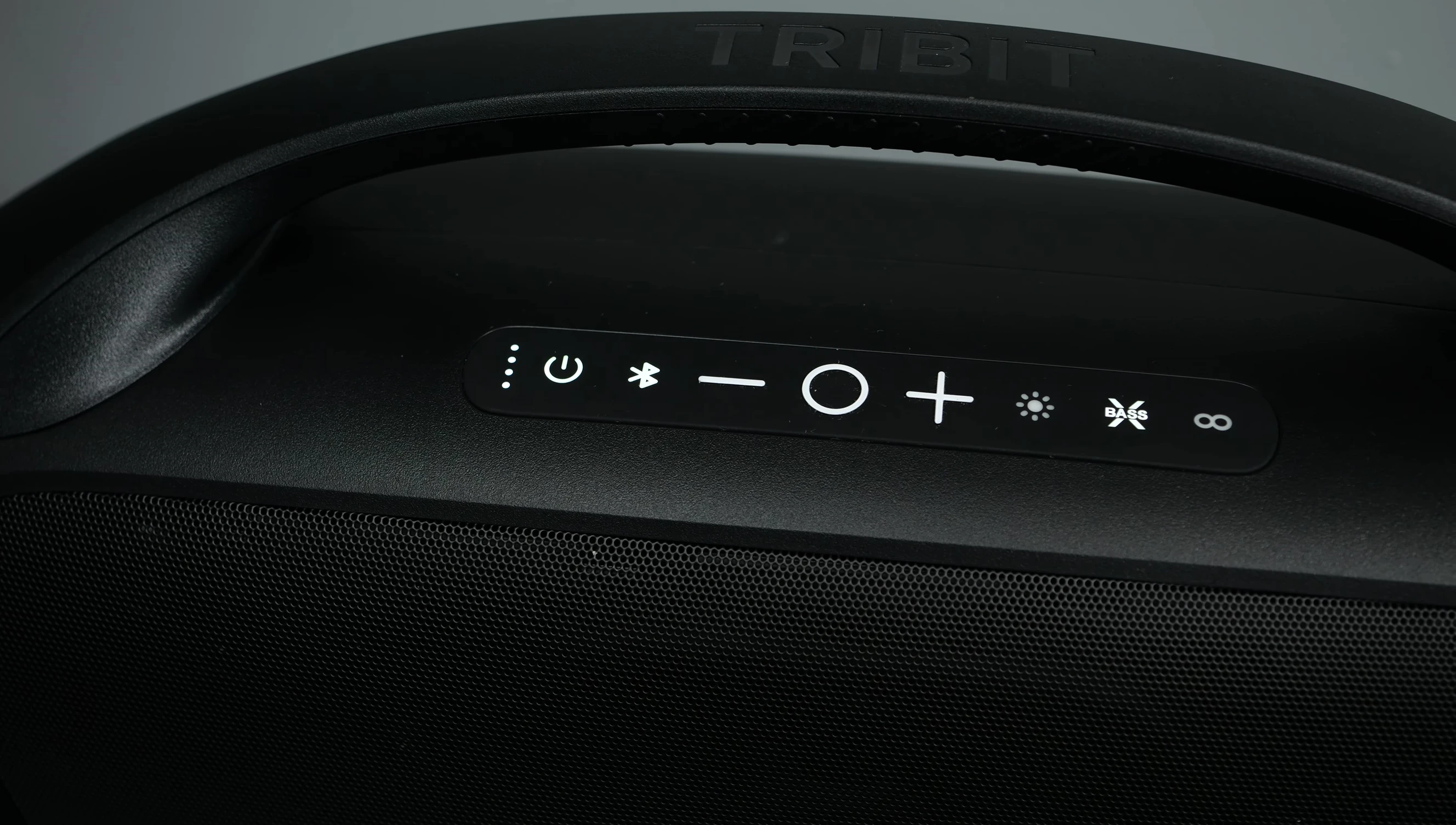 Top panel control buttons