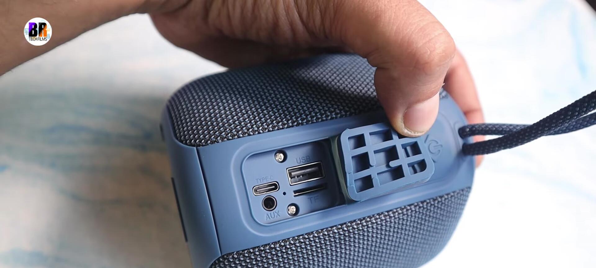 Close-up of the microSD card and USB slots.