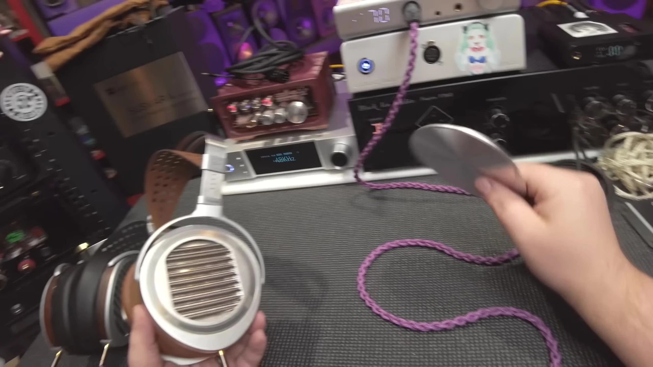 Close-up of the exposed magnets.