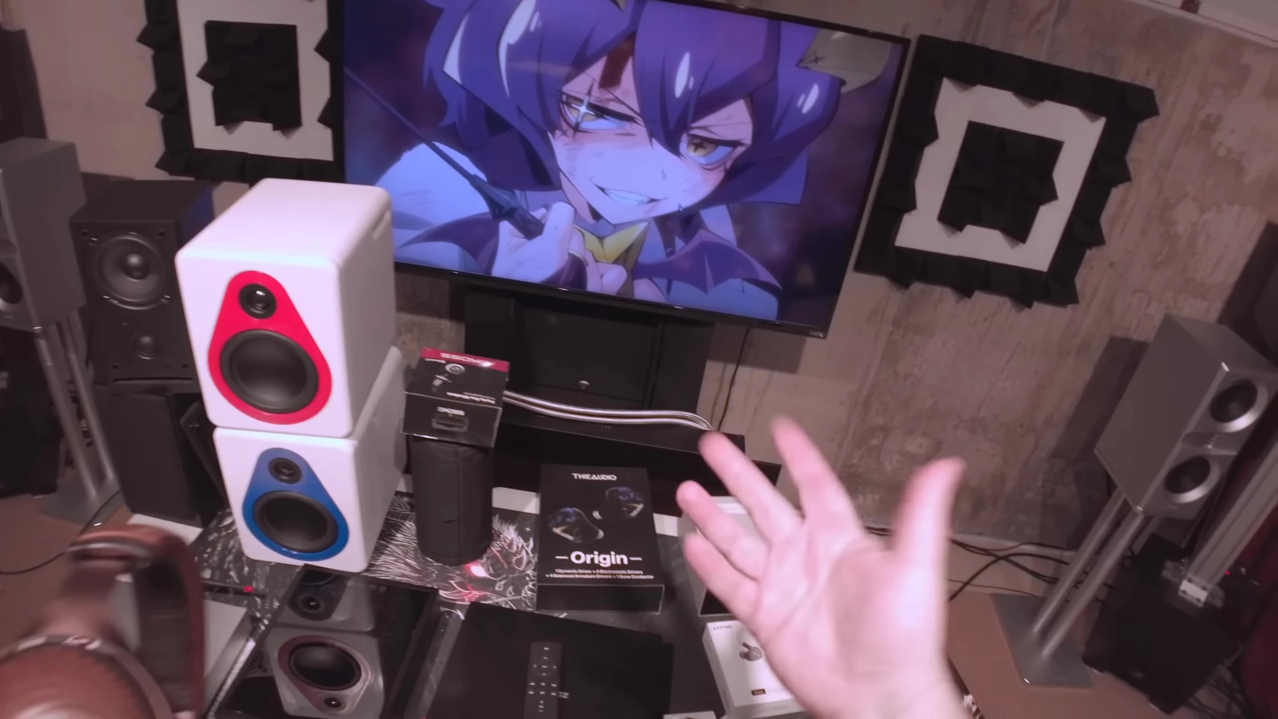 Image showcasing the benefits of the $10 Patreon tier, specifically access to the swap meet.