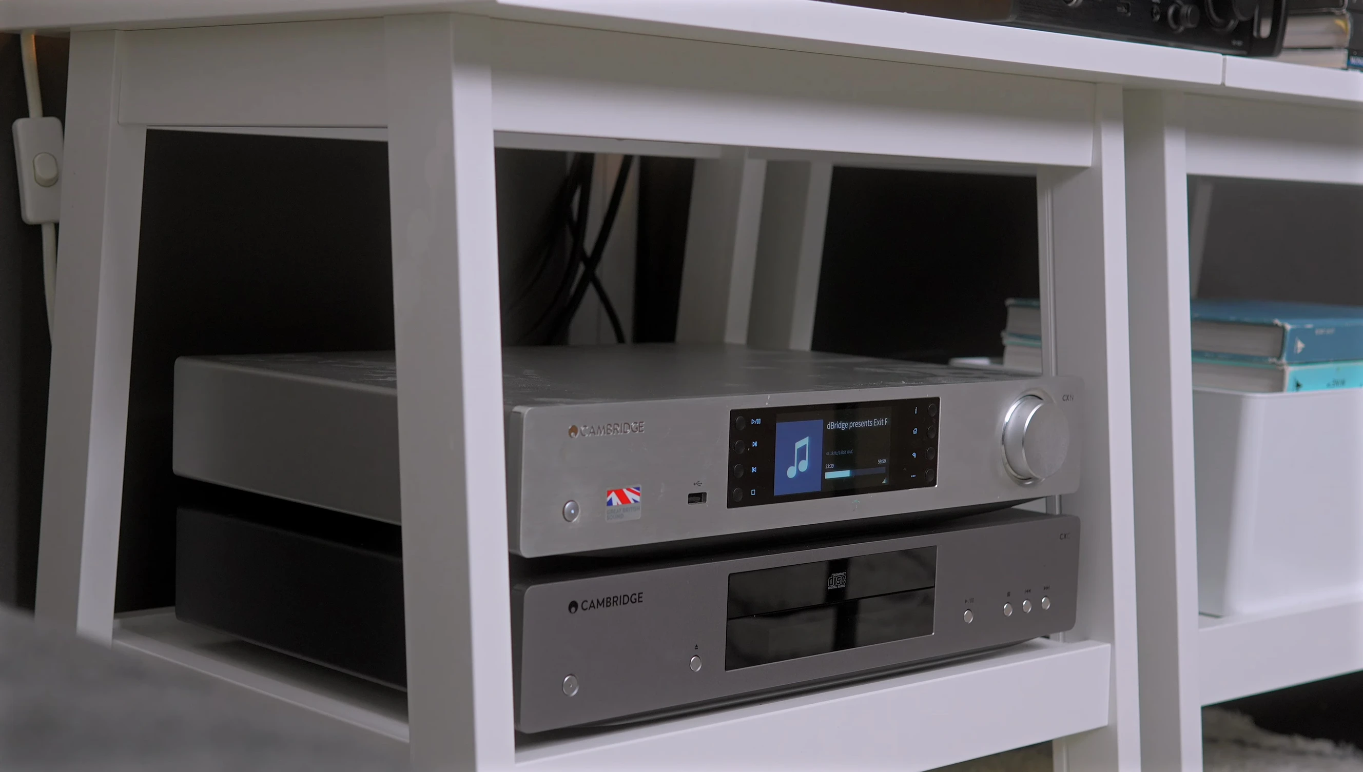 The UD-507 in the living room setup connected to the other components.