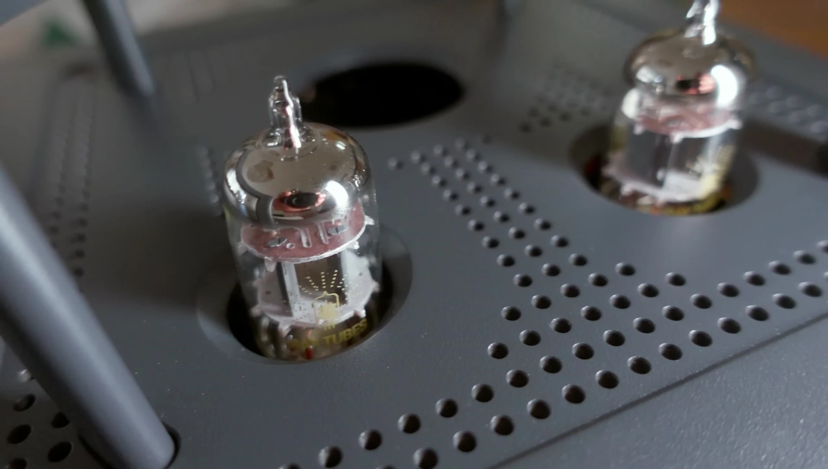 Close-up of the TA-32's tubes.