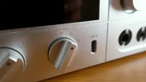 FiiO K17 Review: Compact All-in-One Audio Powerhouse?