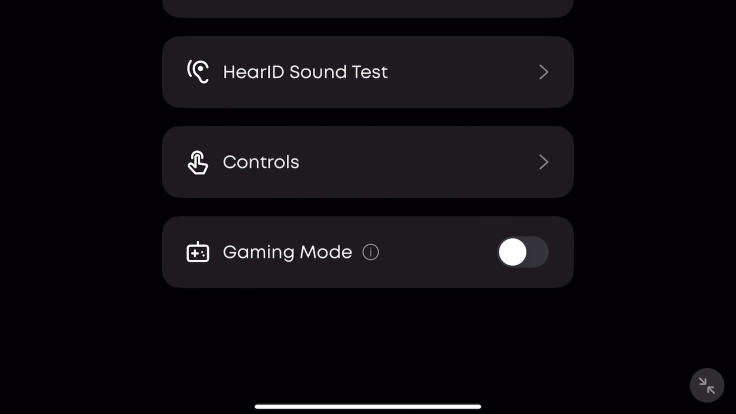 The reviewer's phone displaying the gaming mode settings.