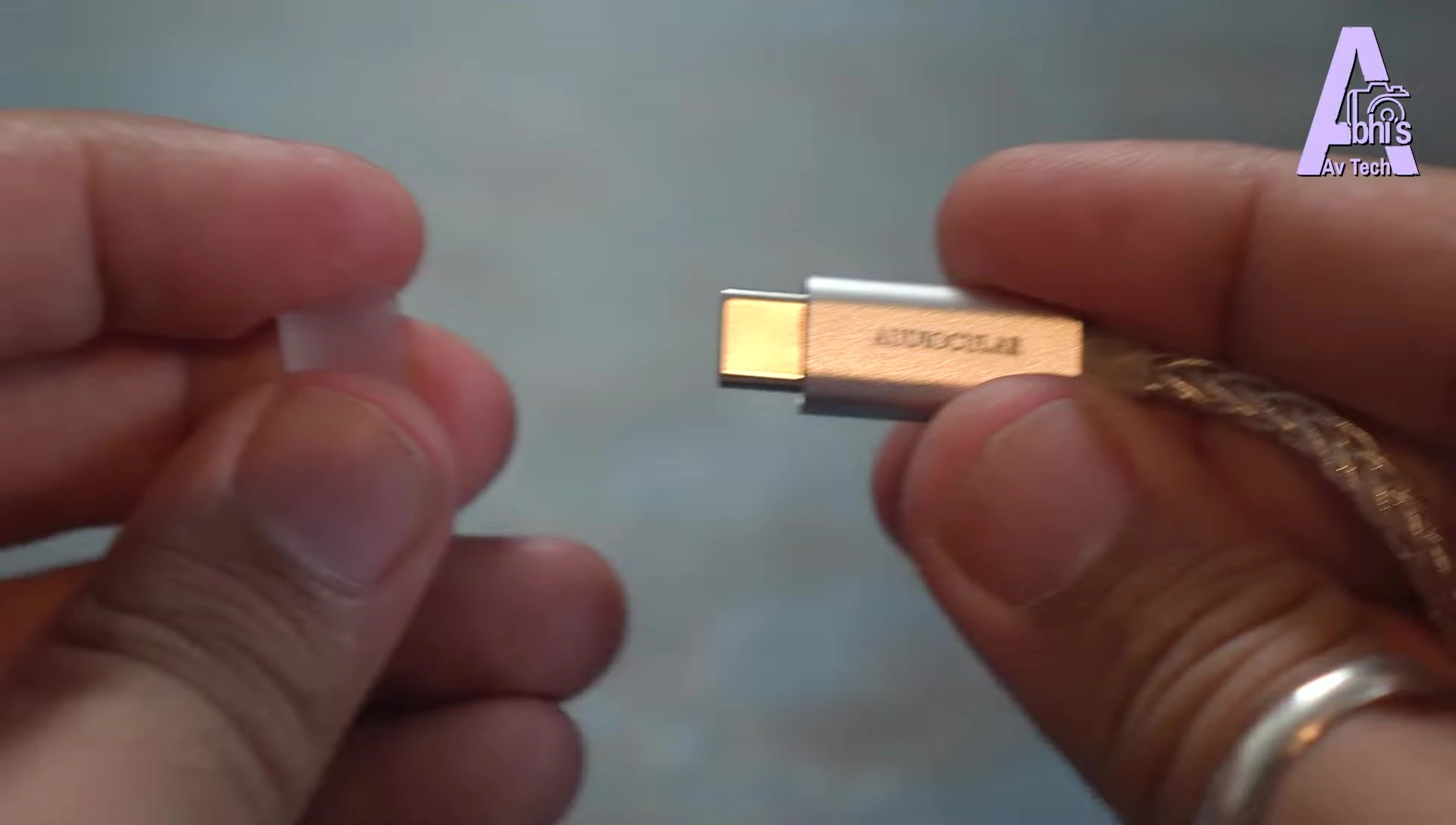 Recommendation to use heat shrink tubing for cable protection.