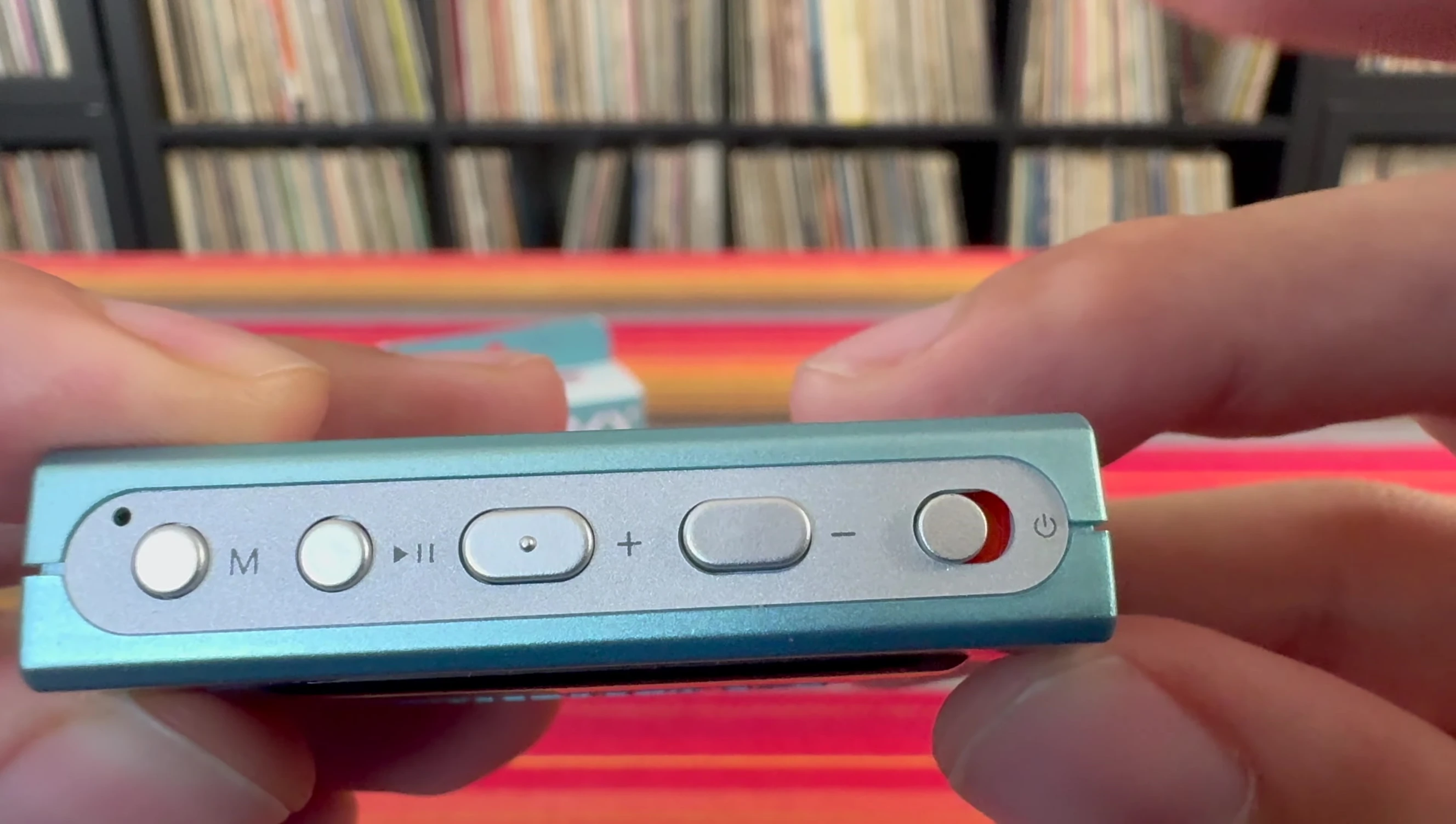 Top-mounted controls of the SnowSky Retro Nano