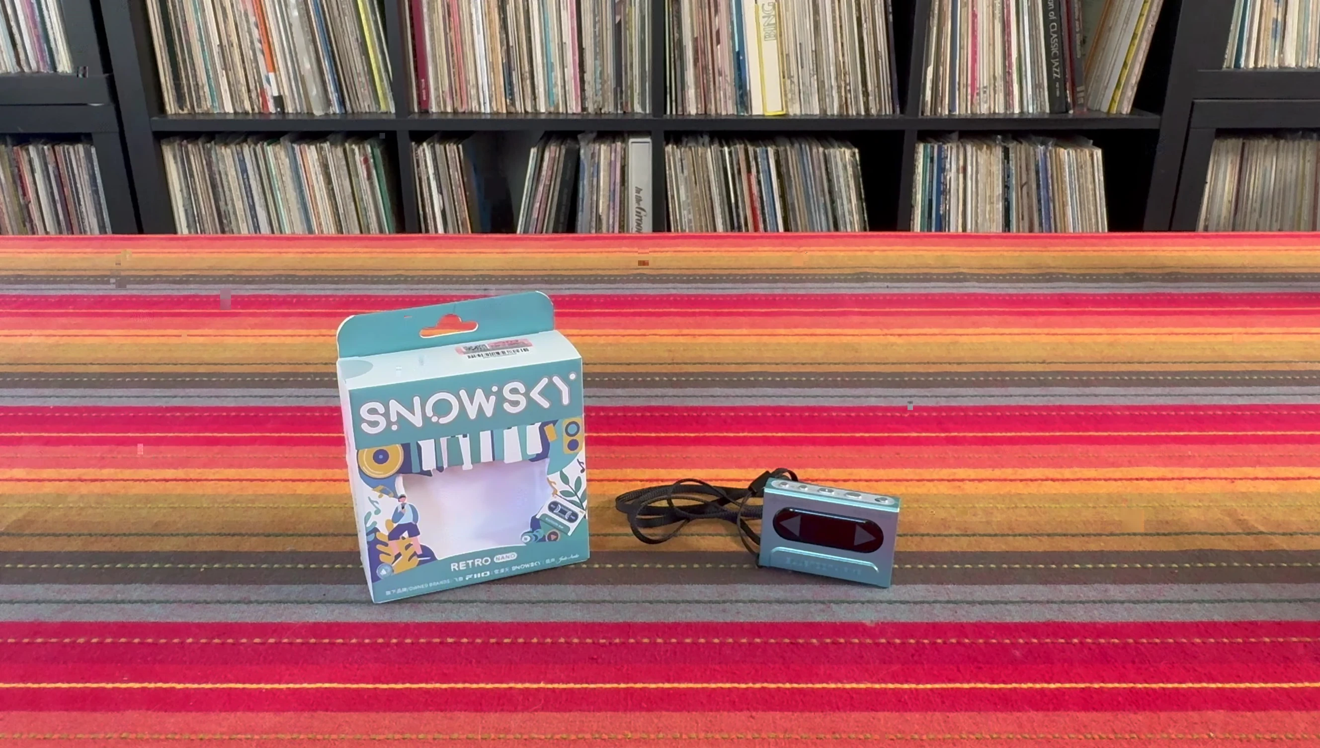 SnowSky Retro Nano packaging