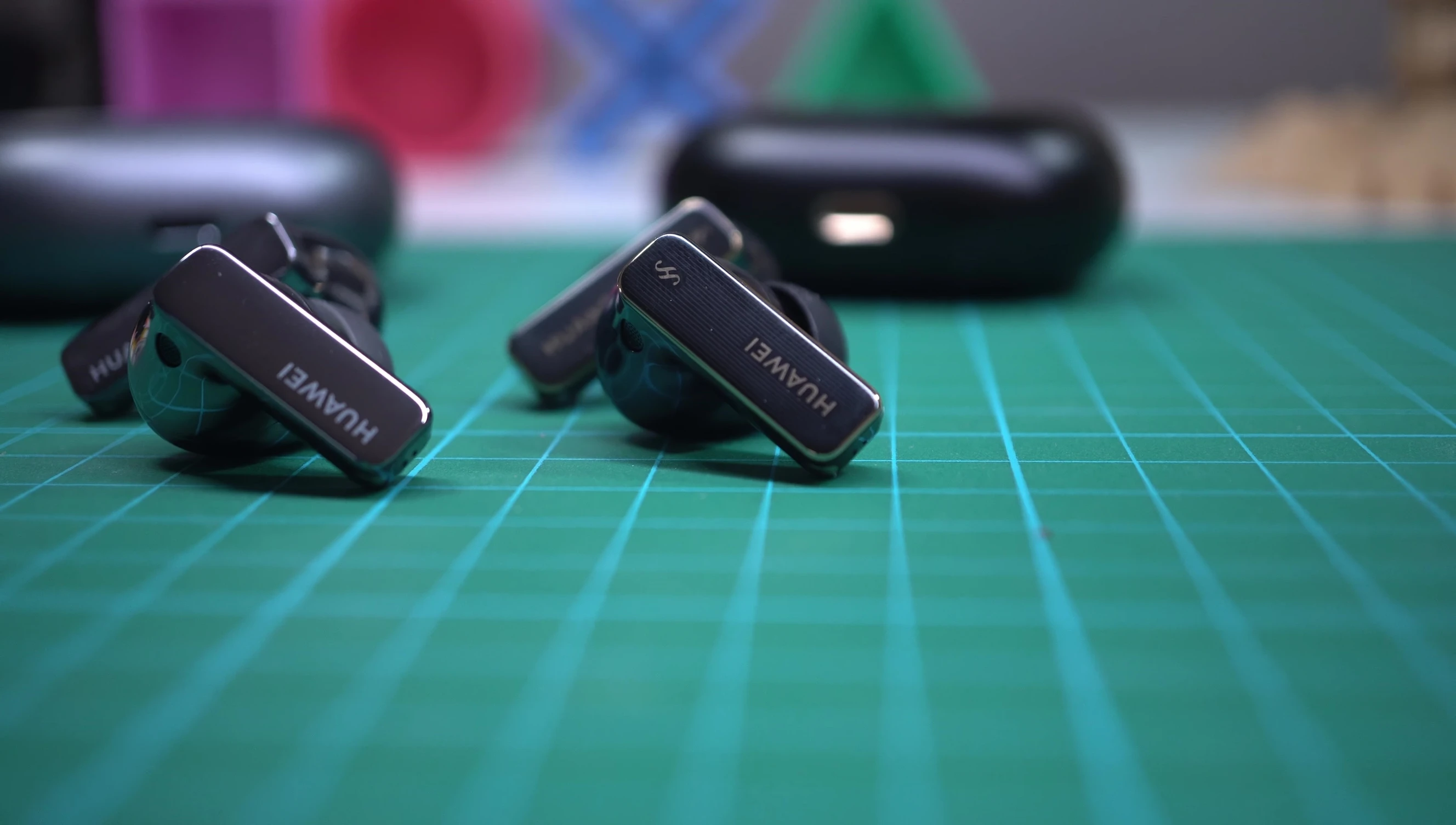 Huawei Freebuds Pro 4 earbuds