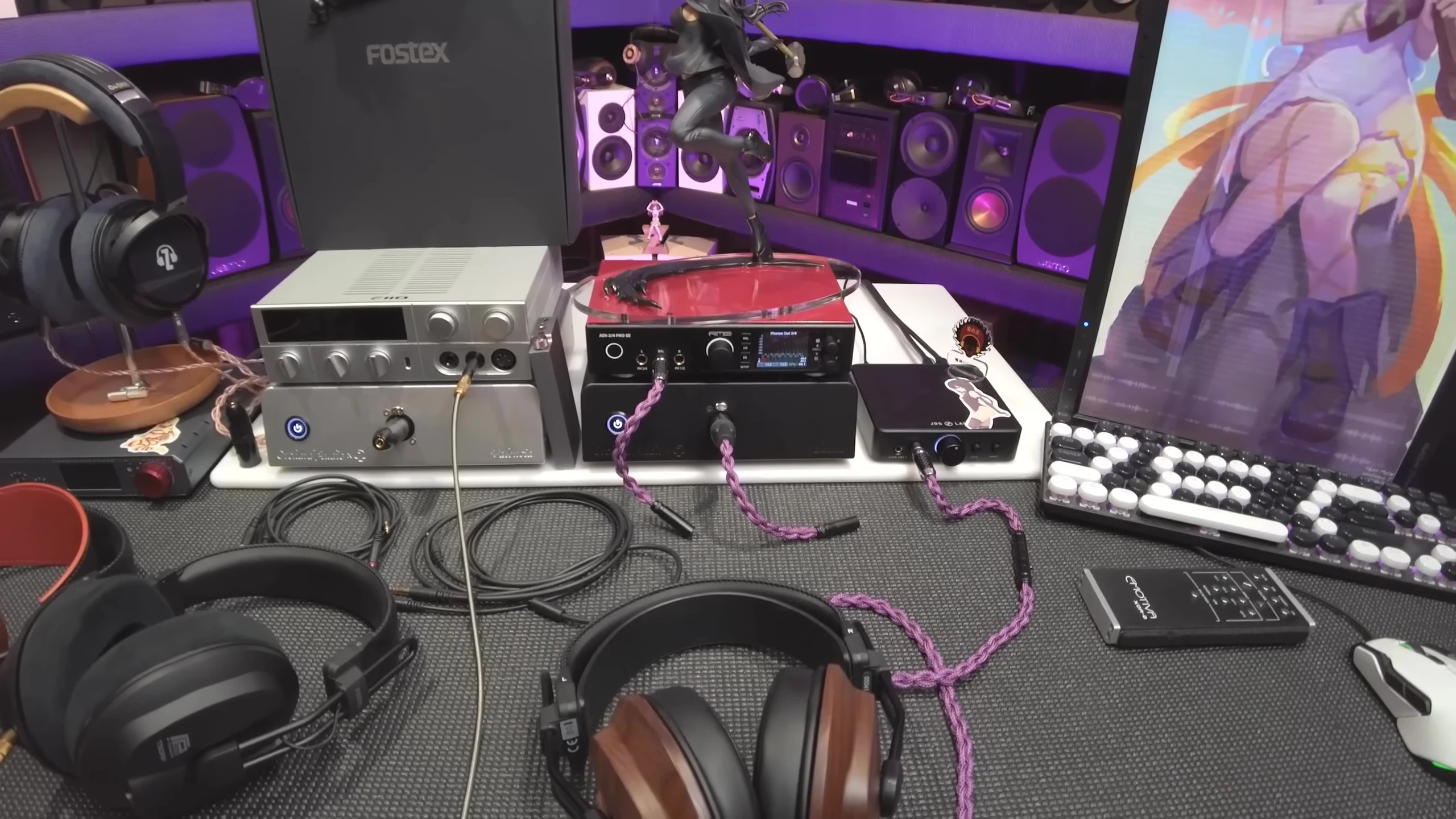 The presenter summarizing the T60rp Mk2