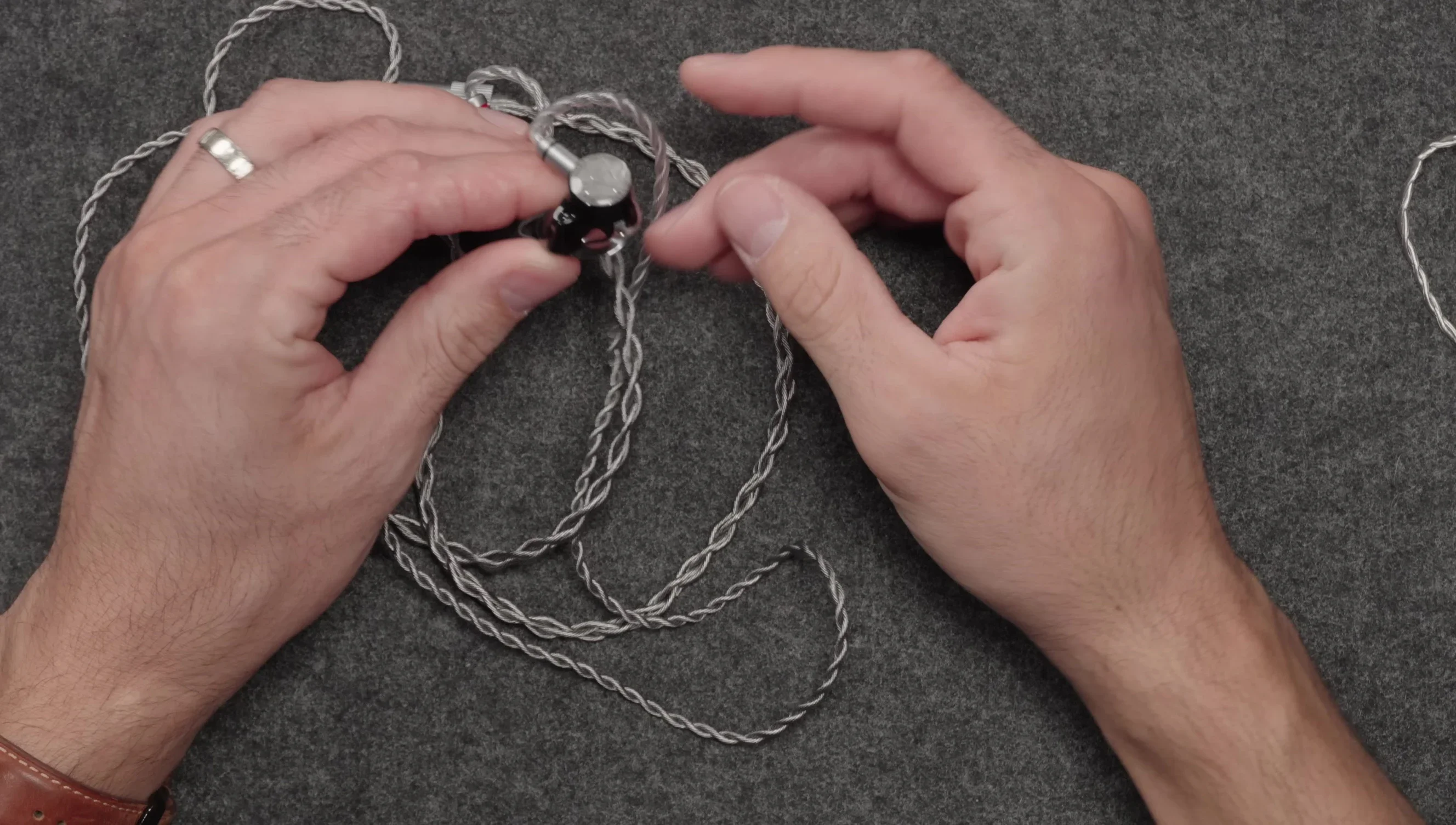 Moondrop Illustrious & Meteor IEM Review: Smoothness vs. Detail