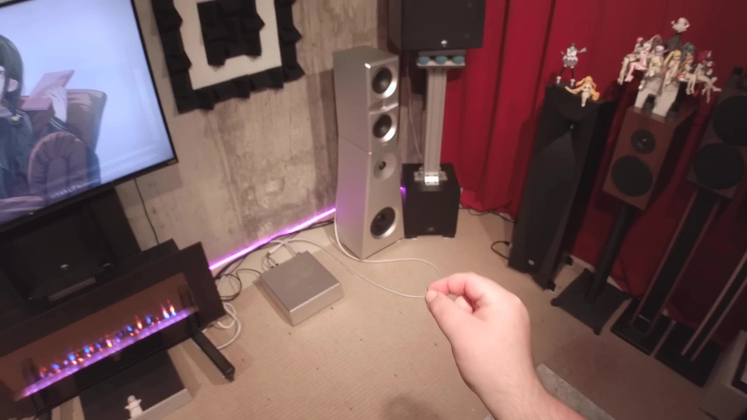 The reviewer emphasizes the importance of pure listening experience