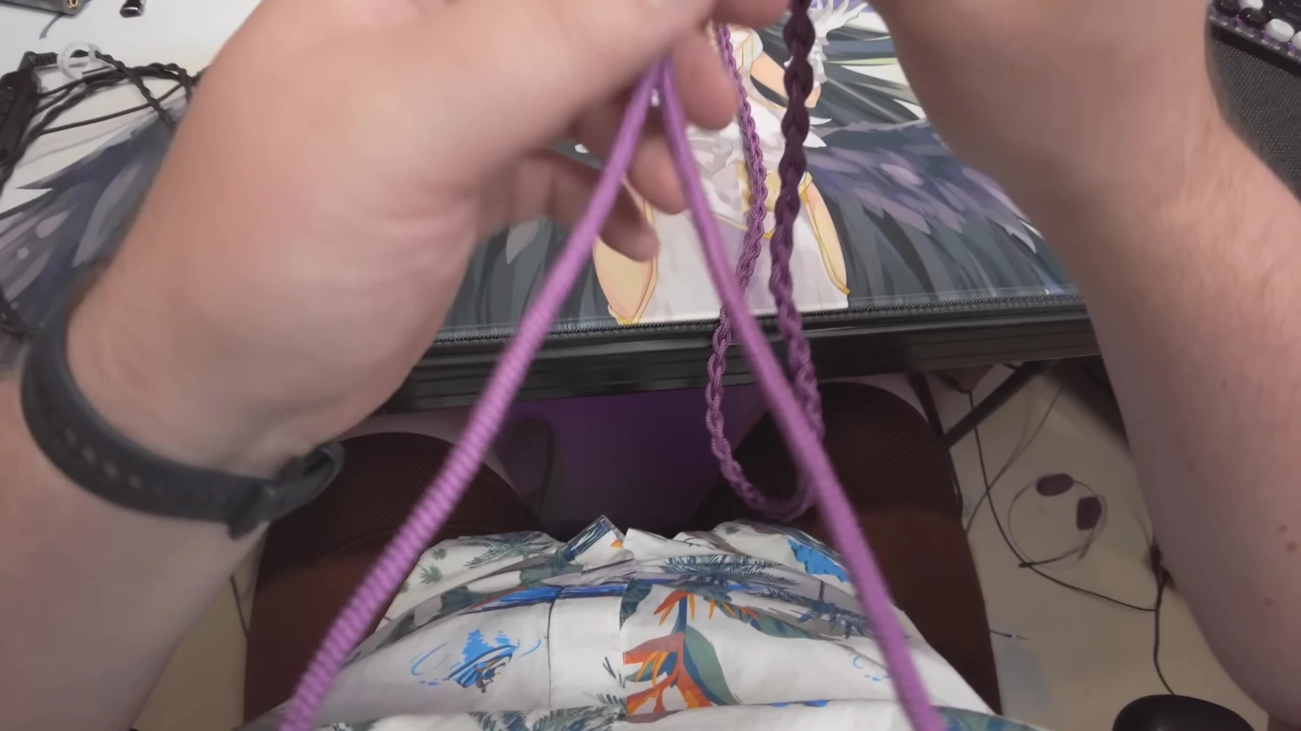 A shot showing the cable possibly during movement to highlight the microphonic issues.