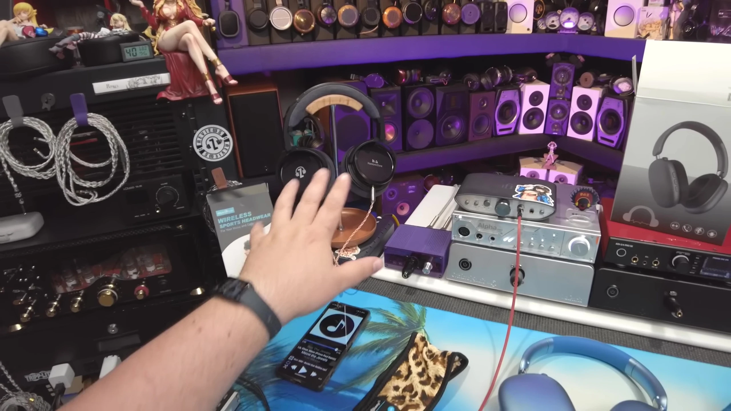 Screenshot showcasing the reviewer's Eris headphones.