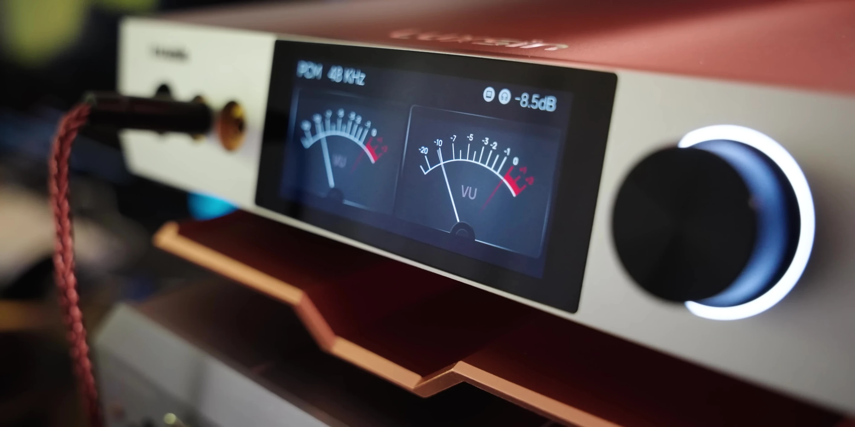 Image showing the user interface with the parametric EQ enabled.