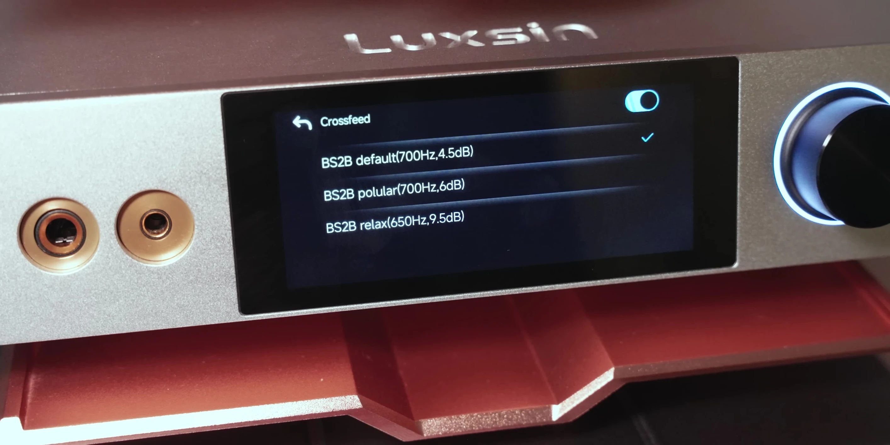 Screenshot of the crossfeed settings menu.