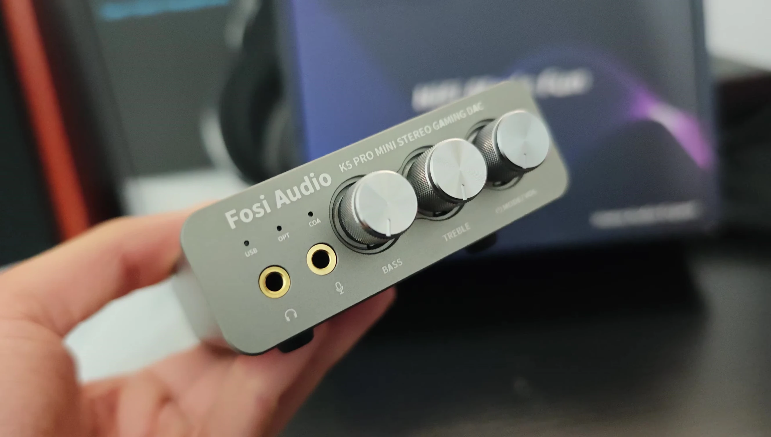 Close up of Fosi Audio K5 Pro knobs