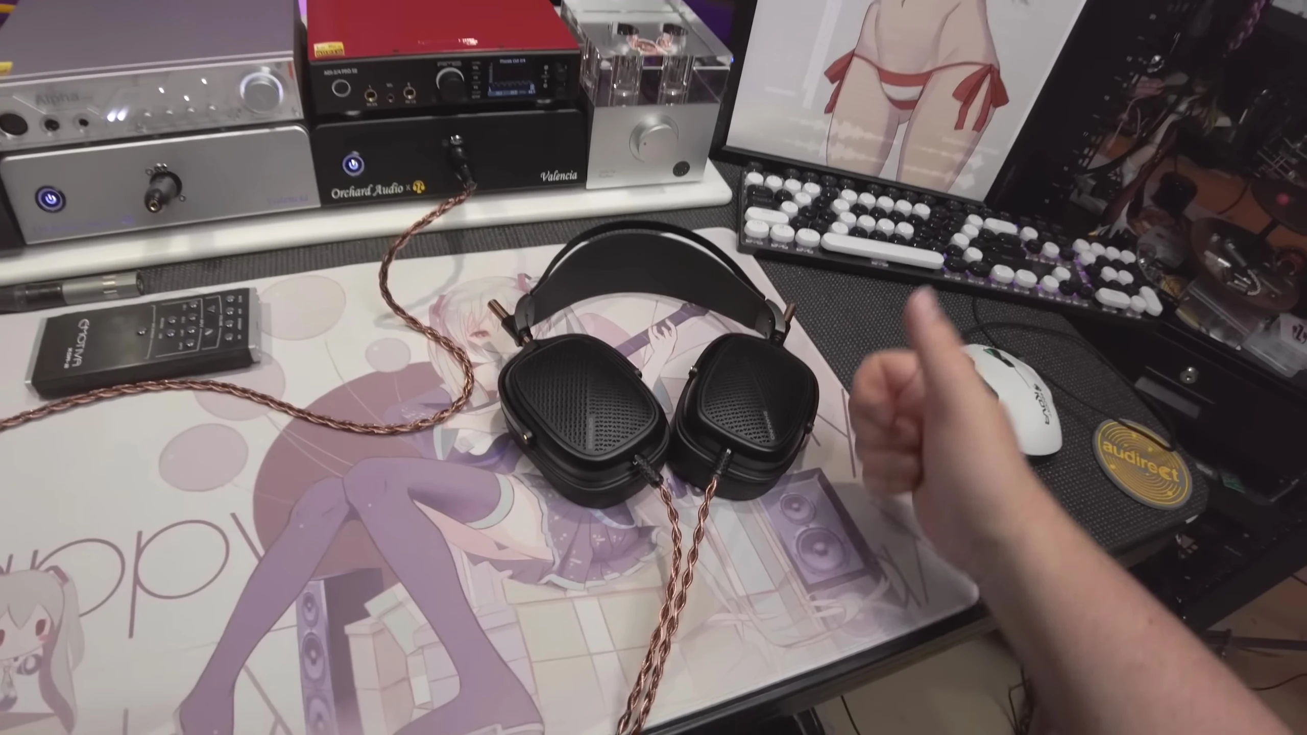 Final shot of the reviewer with the headphones