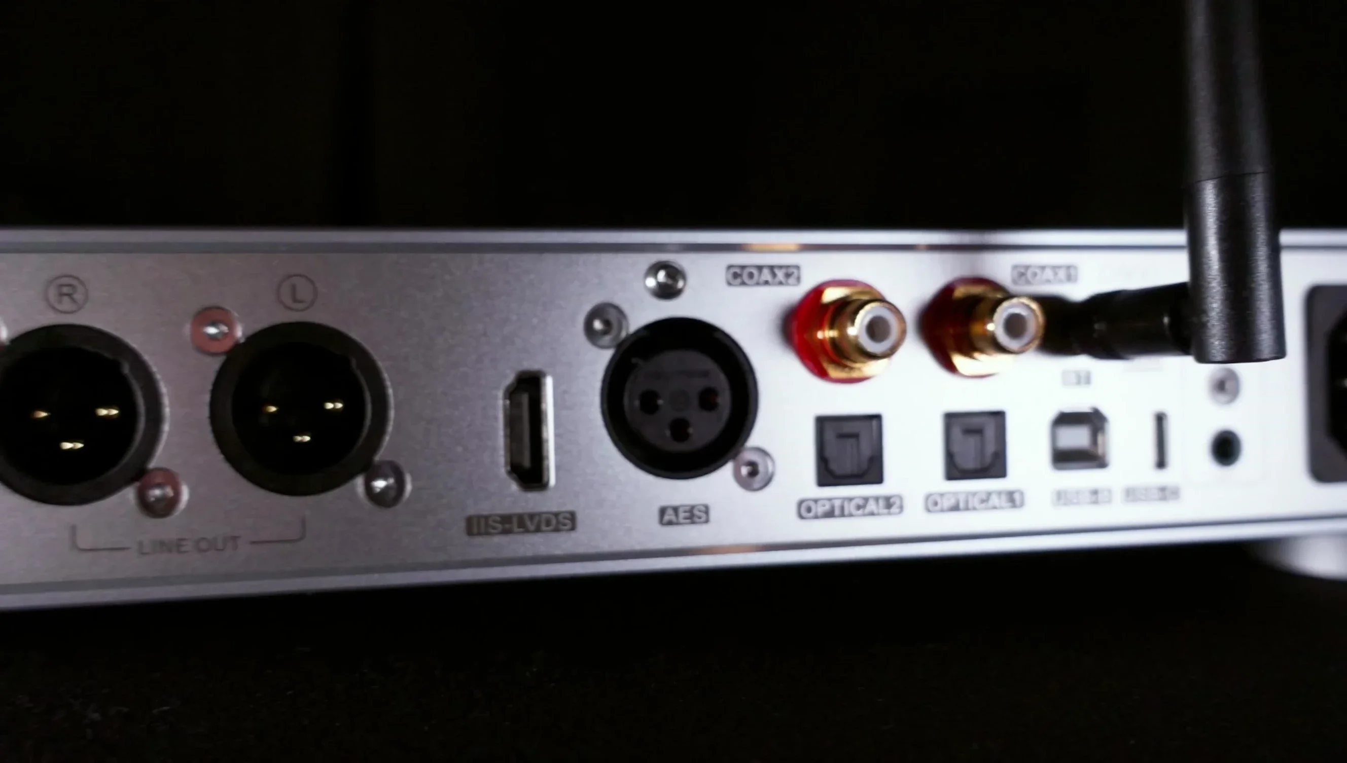 Topping D900 DAC Review: A Flagship Contender?