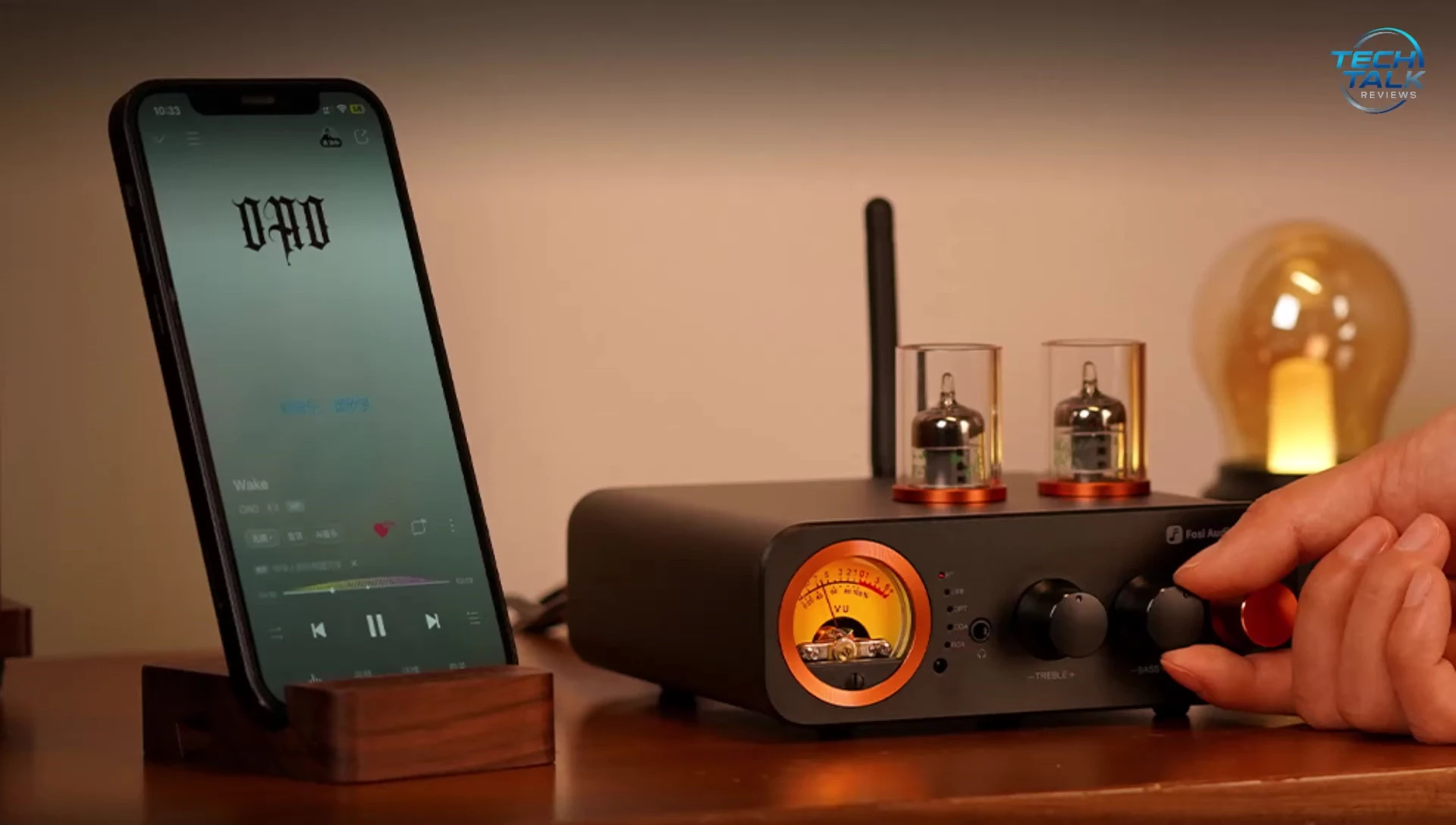 Showing the various input options on the MC331
